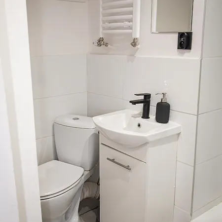 Apartmanhotel 100 Metrow Od Piotrkowskiej I 500 Od Manufaktury Łódź