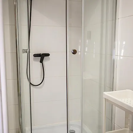 Apartmanhotel 100 Metrow Od Piotrkowskiej I 500 Od Manufaktury