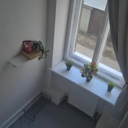 100 Metrow Od Piotrkowskiej I 500 Od Manufaktury * Лодзь